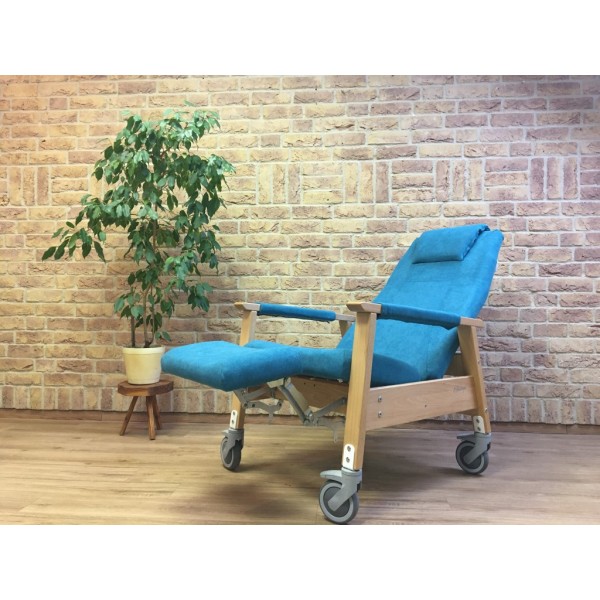Polohovacie kreslo, pevné podrúčky, Straightback, Montego, MI-S1